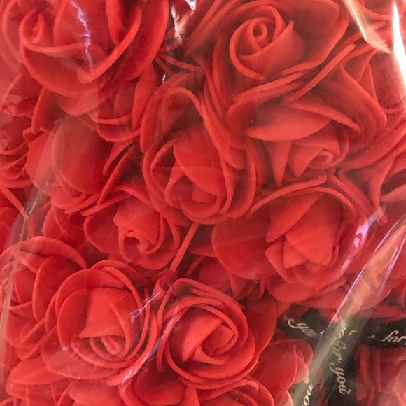 Red flower bear - Picture 6 of 6